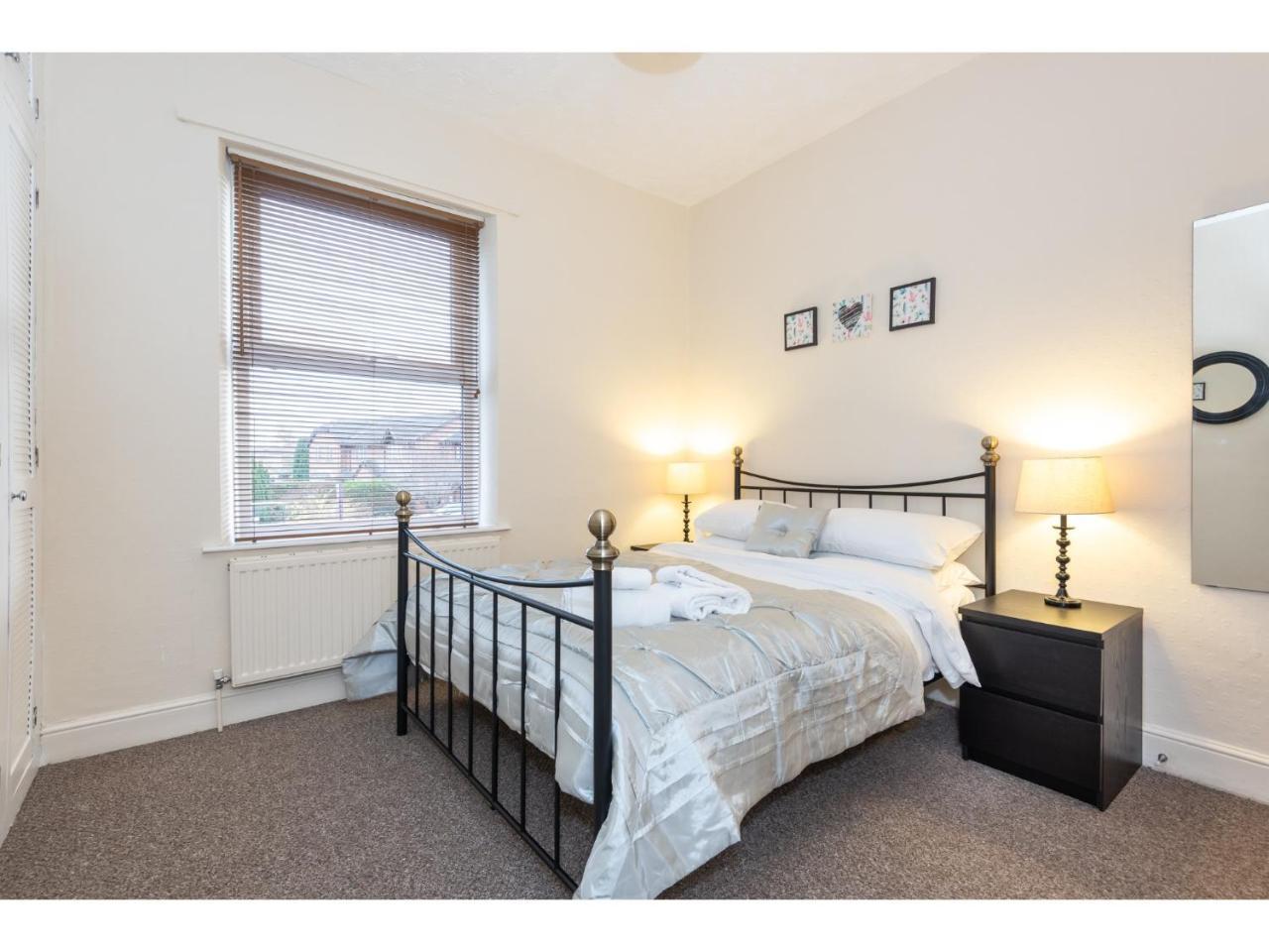 Ferienwohnung Beautiful 2 Bed With Free Parking - Pass The Keys York Exterior foto
